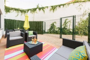 Chamberí con jardín B by RegalateMadrid com